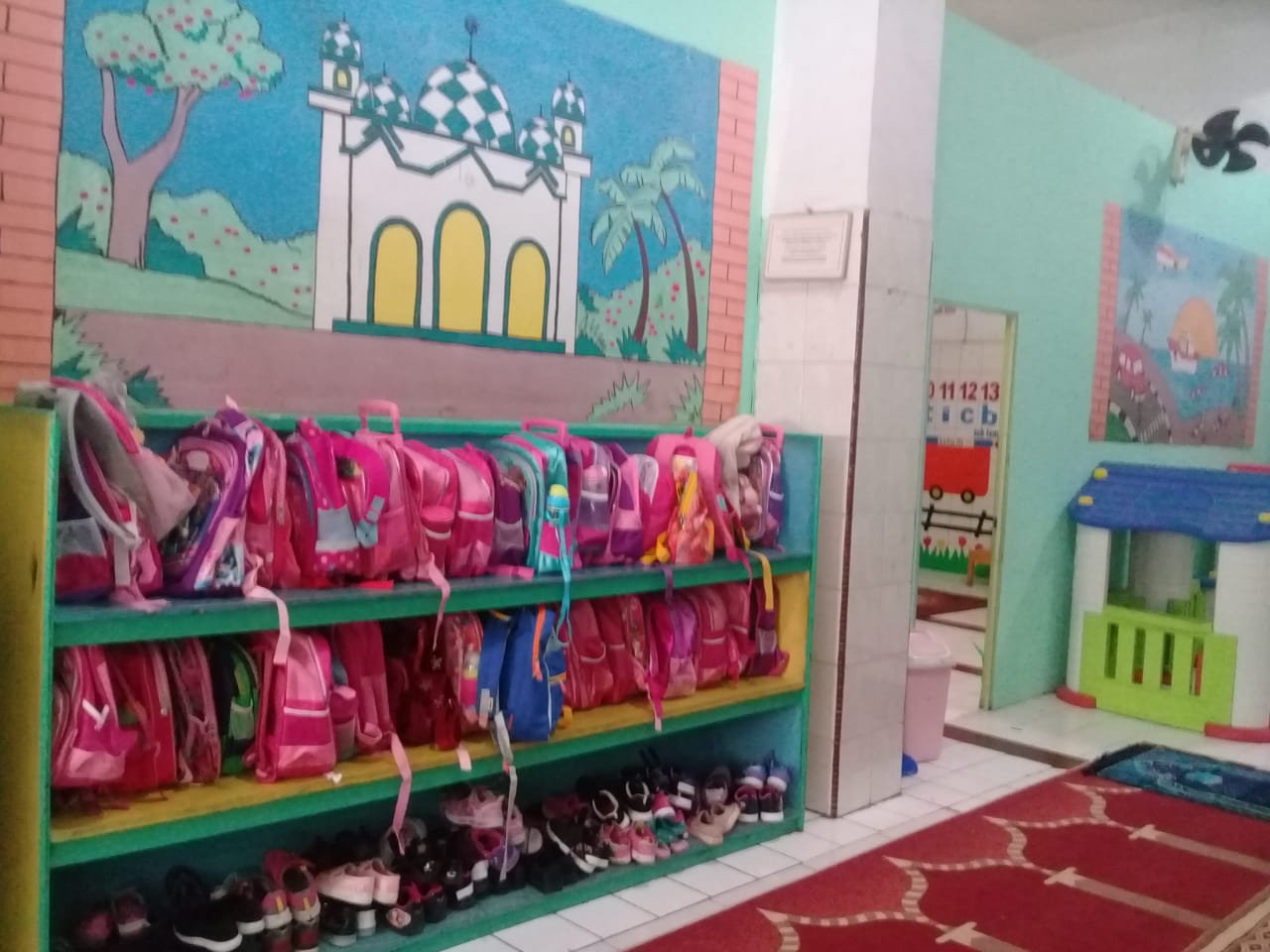 Nuraeni Ayunanda,S.Pd